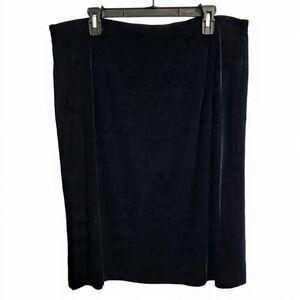 VTG 90s Semi Formal Date Night Knee Length True Black Velvet Straight Flat Front